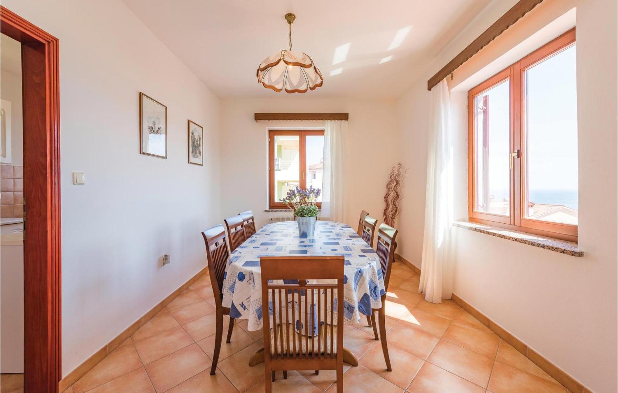 Amazing Apartment In Rabac With Kitchen Exterior foto